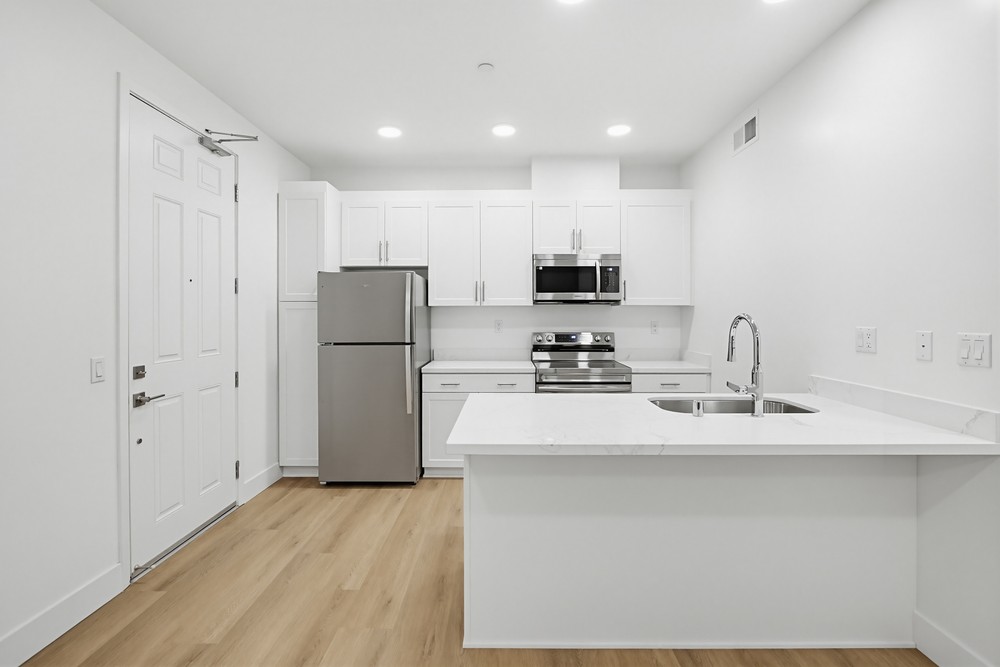 Virtual tour photo 9 of 31 for 2546 Ridgeway Dr #3301