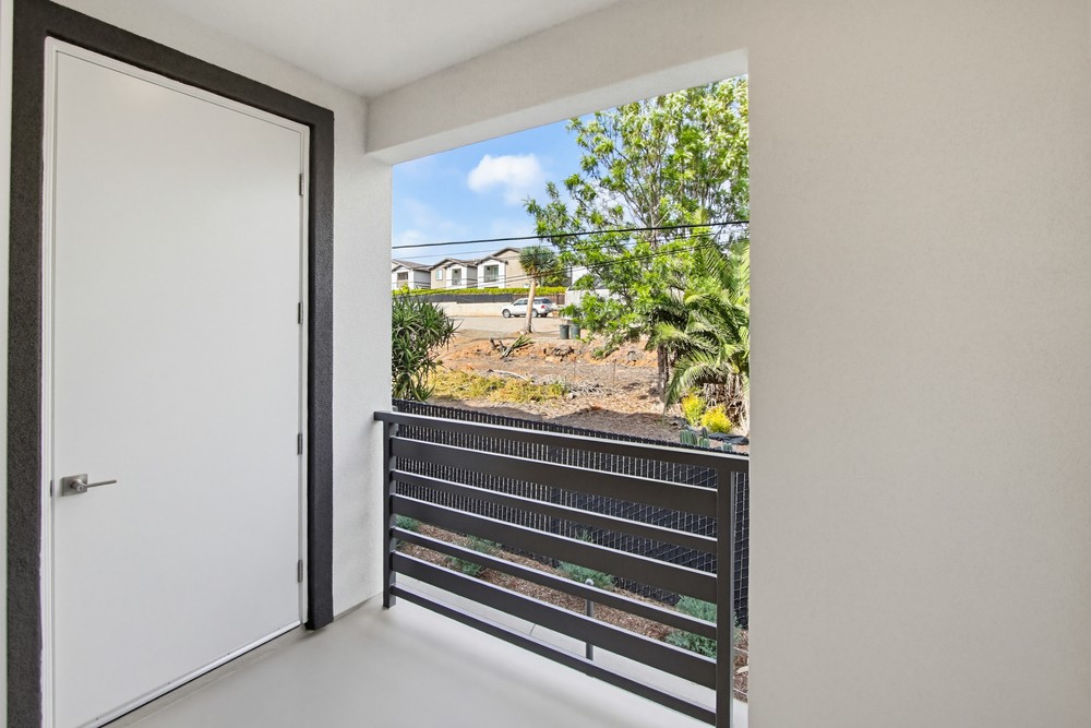 Virtual tour photo 8 of 23 for 2554 Ridgeway Dr #2202