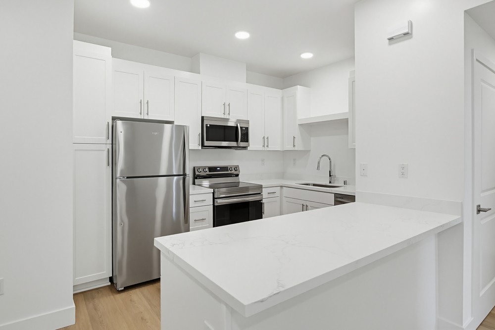 Virtual tour photo 12 of 23 for 2554 Ridgeway Dr #2202