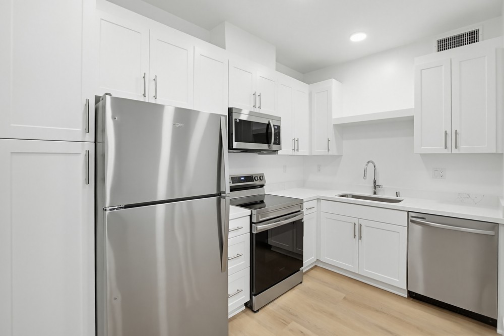 Virtual tour photo 13 of 23 for 2554 Ridgeway Dr #2202