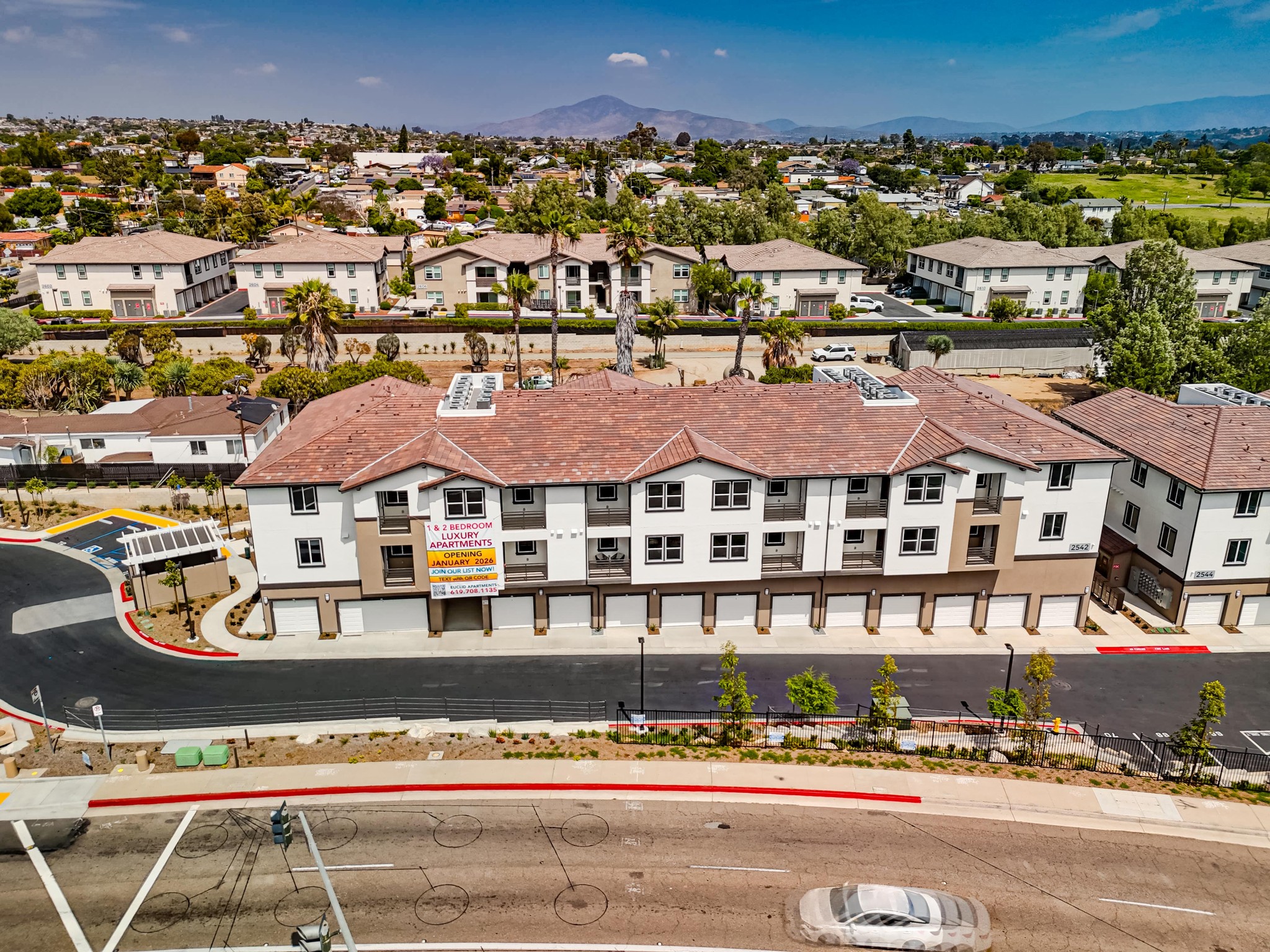Virtual tour photo 43 of 45 for 2542 Ridgeway Dr (Aerials)