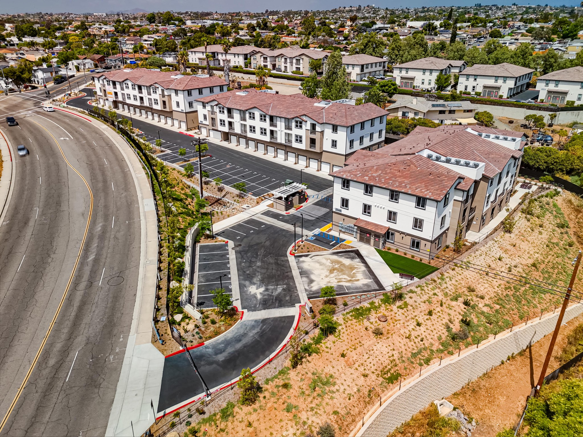 Virtual tour photo 46 of 45 for 2542 Ridgeway Dr (Aerials)