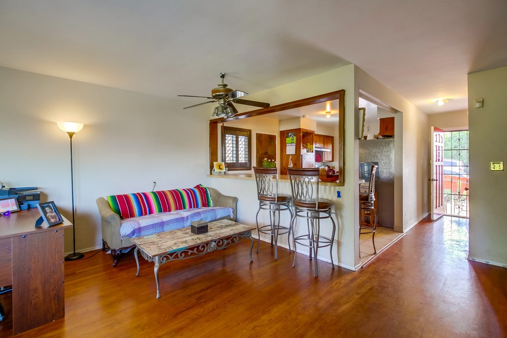 Virtual tour photo 10 of 50 for 2543 Roseview Pl
