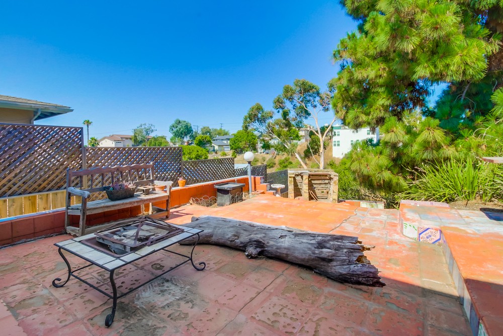 Virtual tour photo 37 of 50 for 2543 Roseview Pl