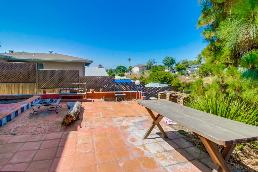 Virtual tour photo 38 of 50 for 2543 Roseview Pl