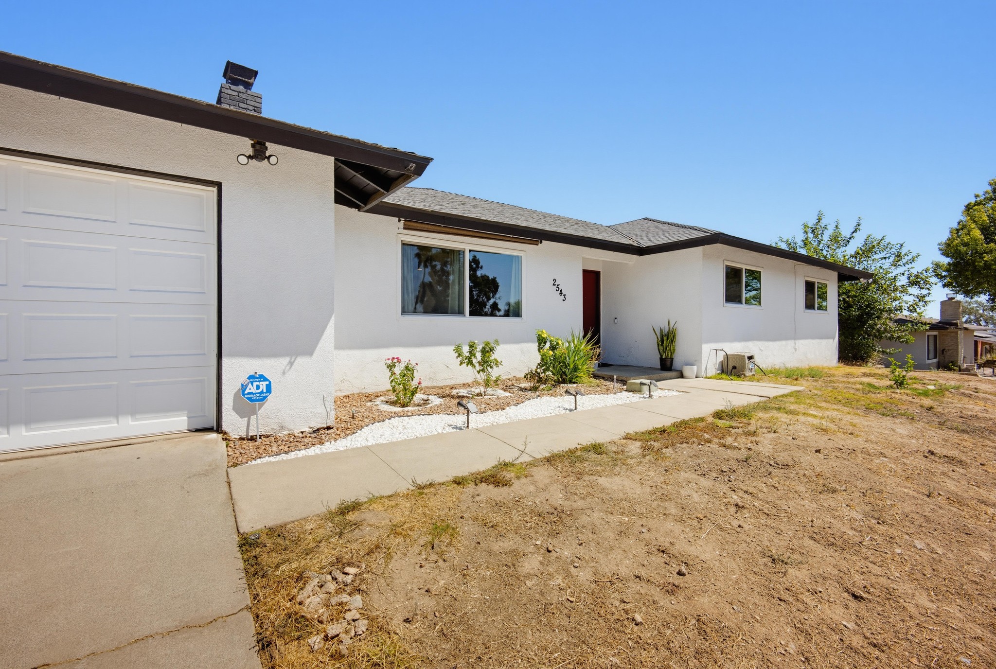 Virtual tour photo 5 of 46 for 2543 Spring Meadow Ln
