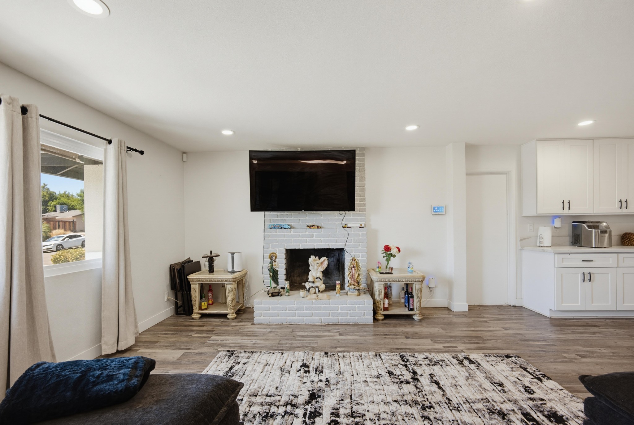 Virtual tour photo 9 of 46 for 2543 Spring Meadow Ln