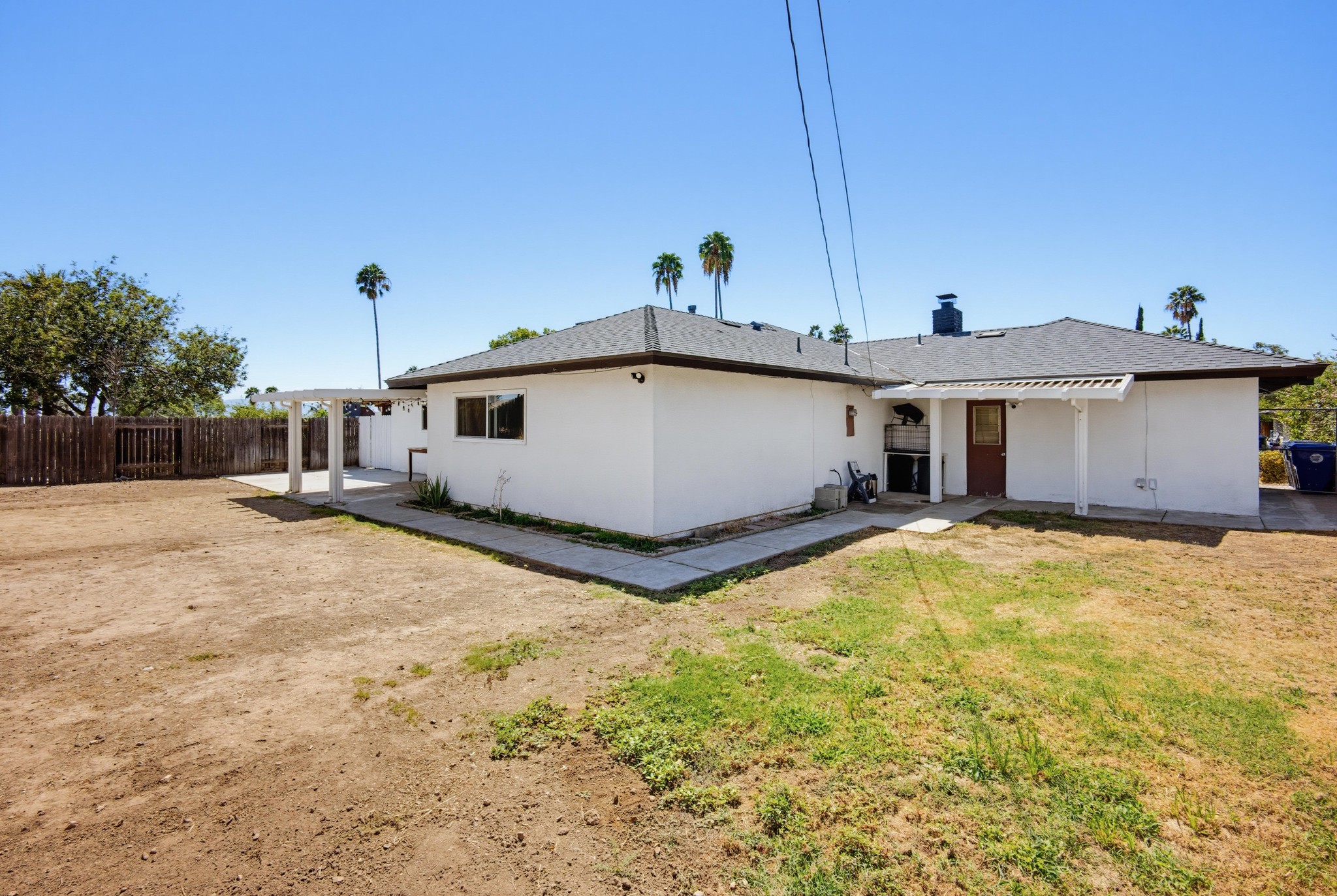 Virtual tour photo 42 of 46 for 2543 Spring Meadow Ln