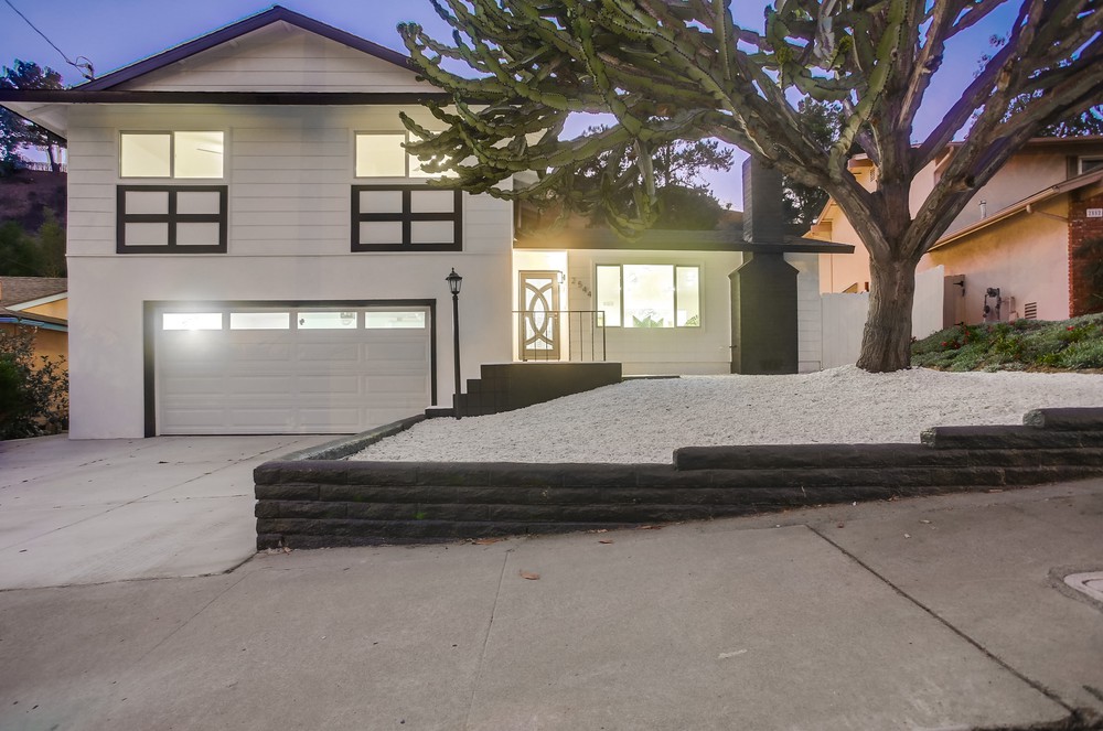 Virtual tour photo 1 of 77 for 2544 Arnott St