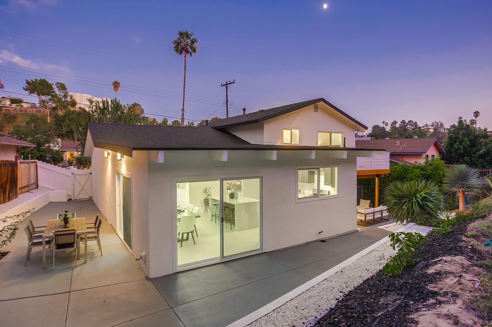Virtual tour photo 8 of 77 for 2544 Arnott St