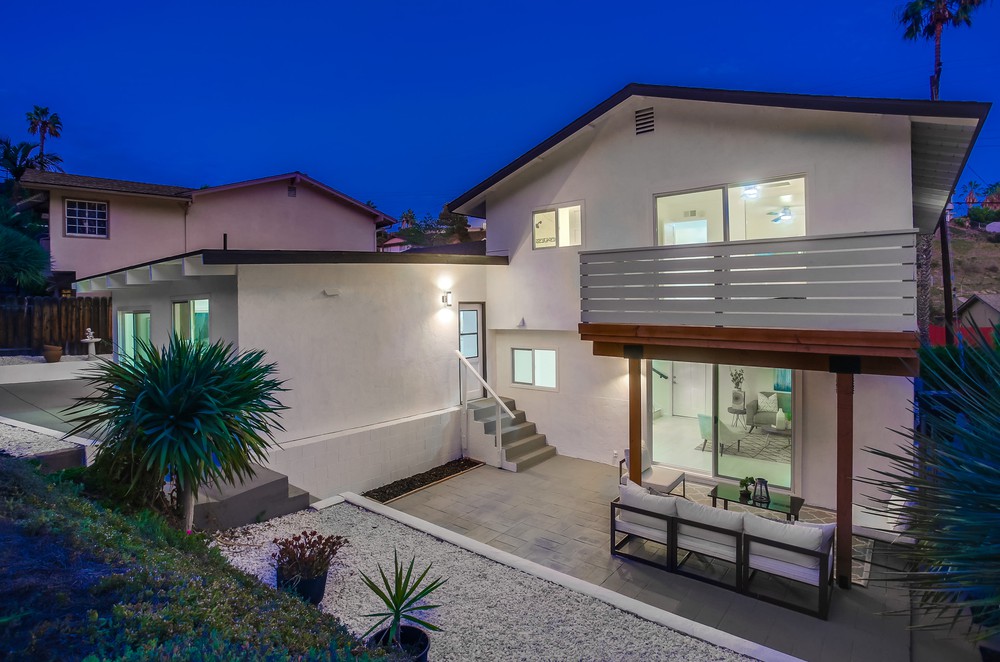 Virtual tour photo 9 of 77 for 2544 Arnott St
