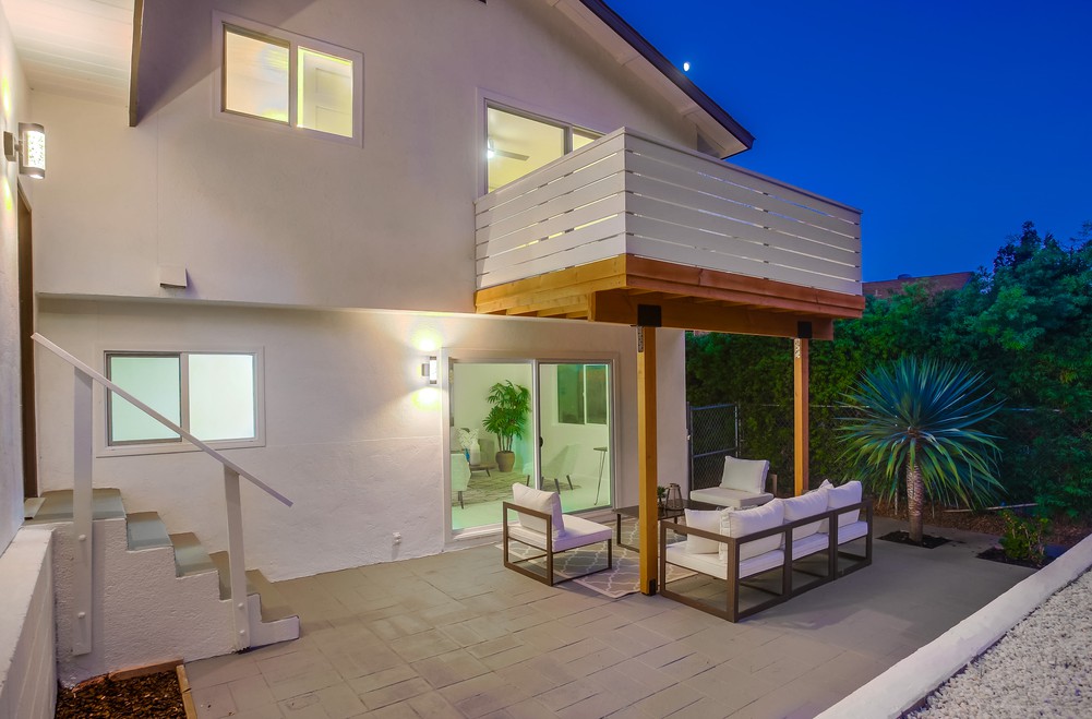 Virtual tour photo 11 of 77 for 2544 Arnott St