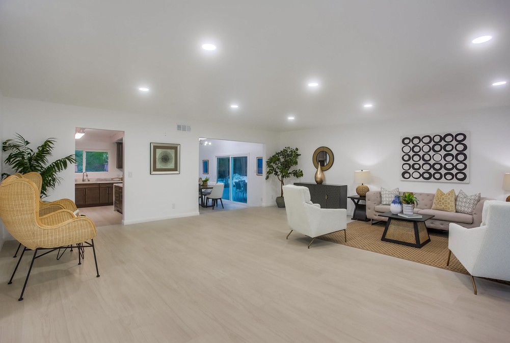Virtual tour photo 14 of 77 for 2544 Arnott St