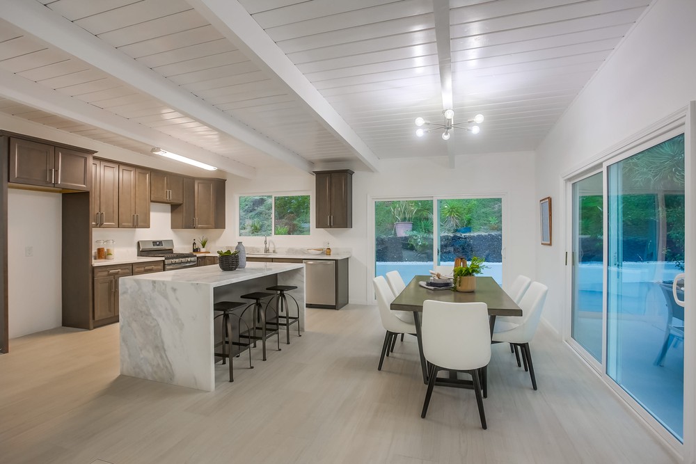 Virtual tour photo 18 of 77 for 2544 Arnott St