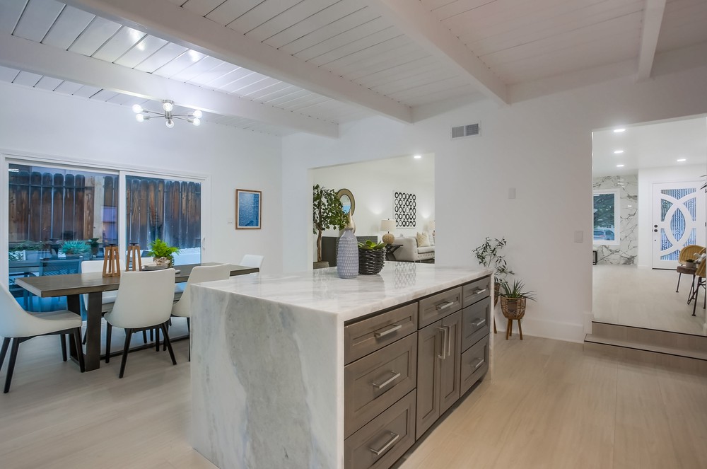 2544 Arnott St Rancho Photos