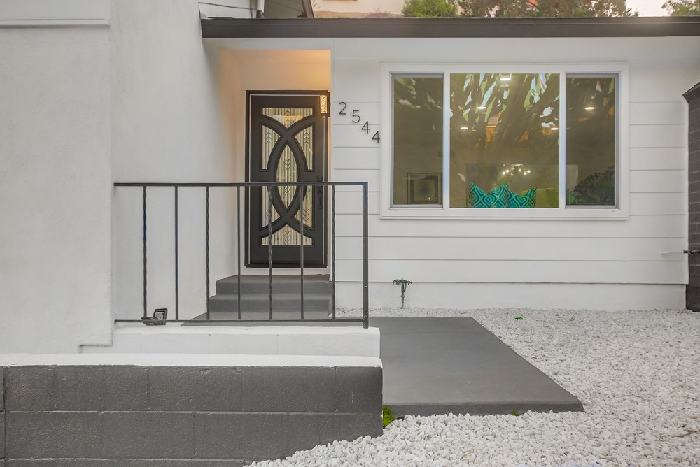 2544 Arnott St Rancho Photos