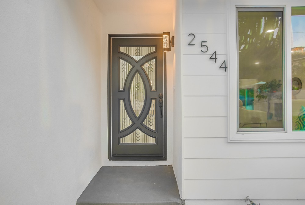 2544 Arnott St Rancho Photos