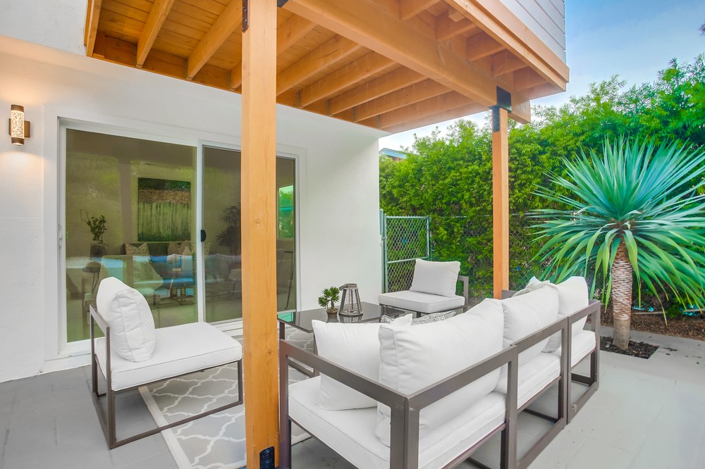 2544 Arnott St Rancho Photos