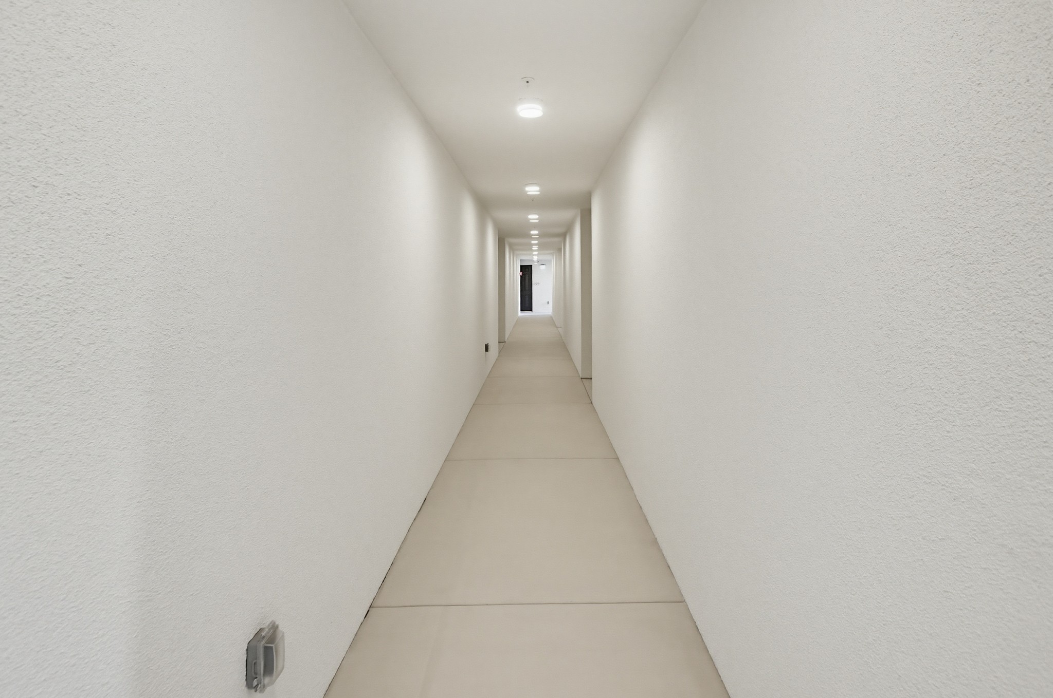 Virtual tour photo 6 of 35 for 2554 Ridgeway Dr #2201