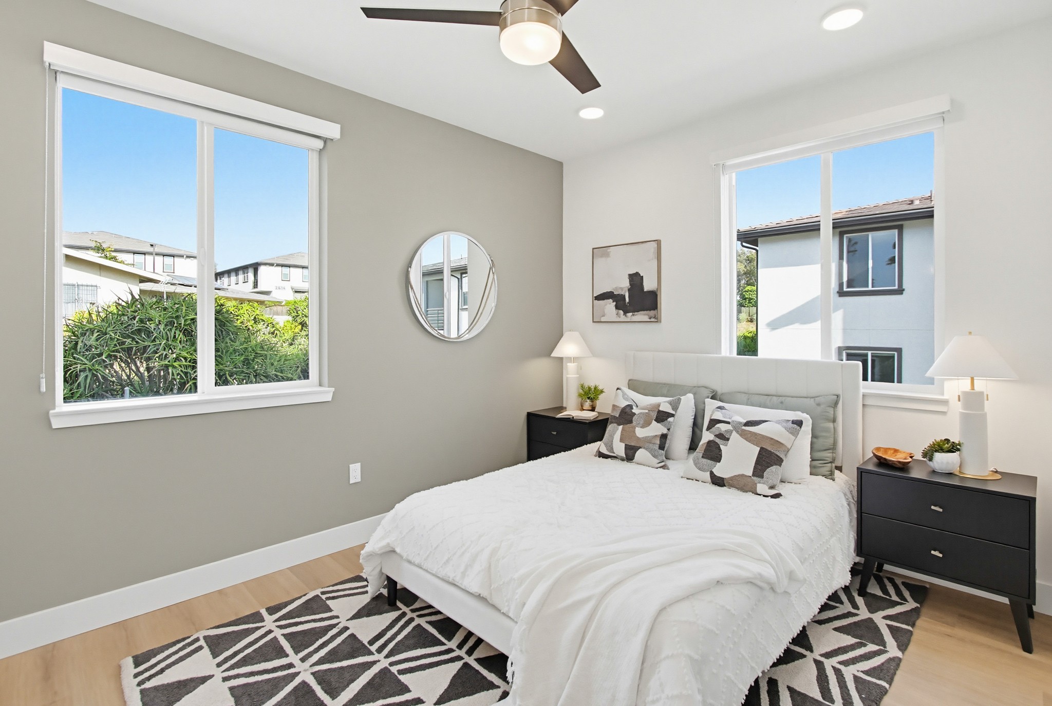 Virtual tour photo 14 of 33 for 2544 Ridgeway Dr #2205