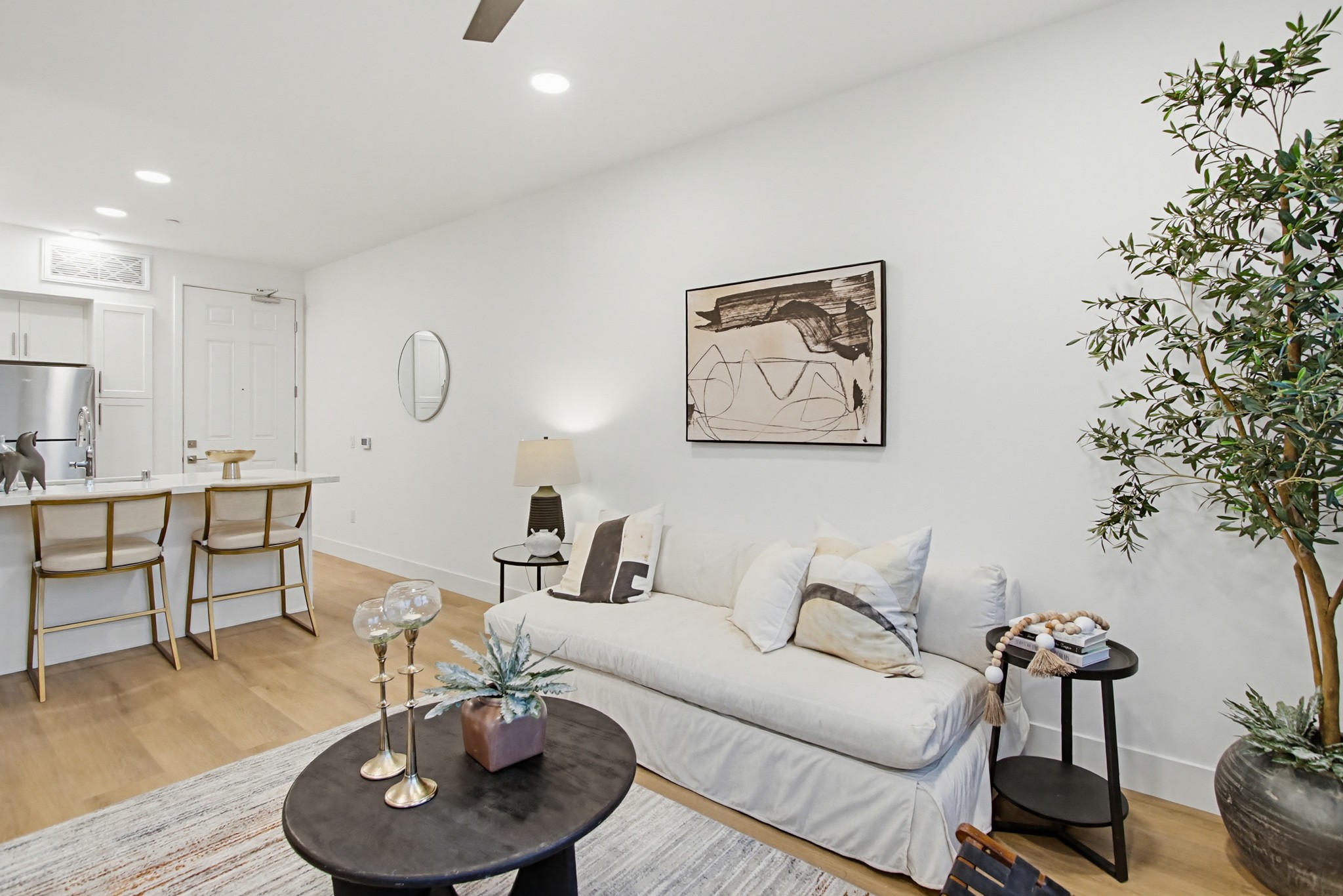 Virtual tour photo 11 of 23 for 2546 Ridgeway Dr #3206