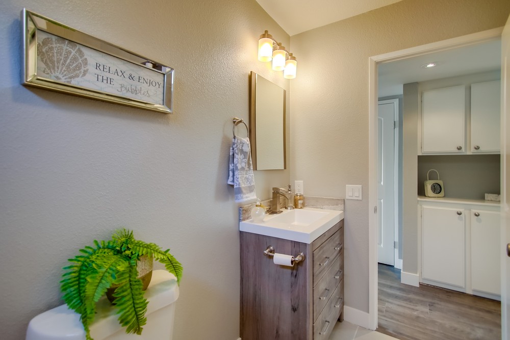 Virtual tour photo 28 of 50 for 2547 Crosshaven Ln