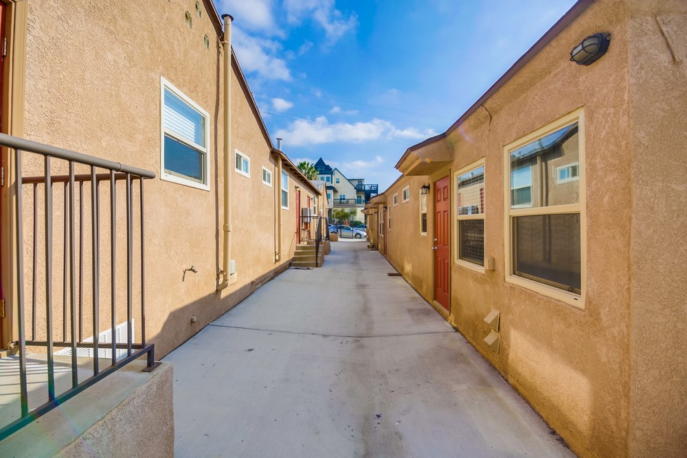 Virtual tour photo 22 of 26 for 255 22nd St