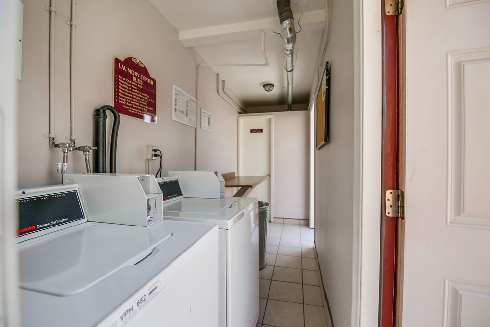 Virtual tour photo 25 of 26 for 255 22nd St