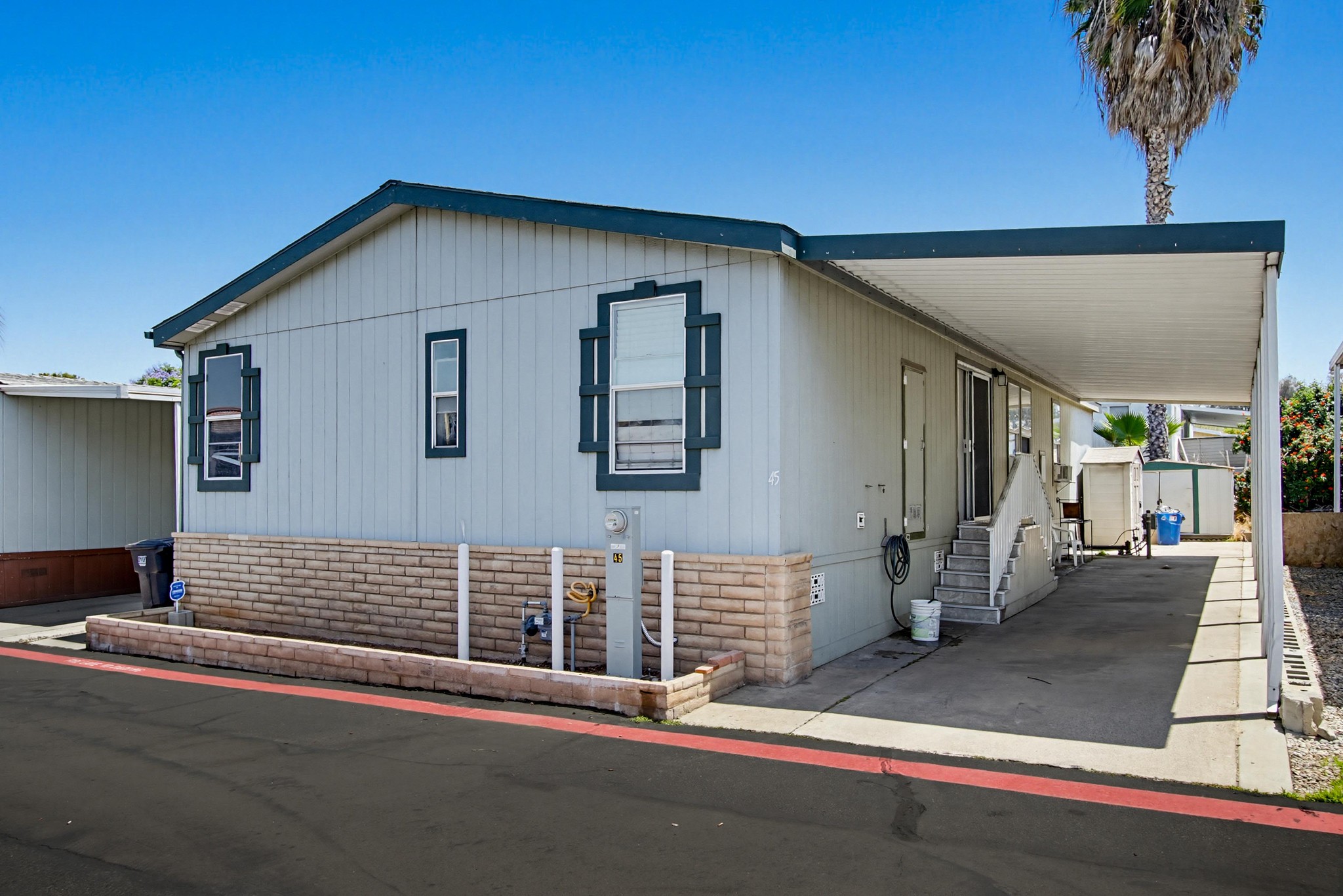 Virtual tour photo 4 of 37 for 255 E Bradley Ave SPC 45