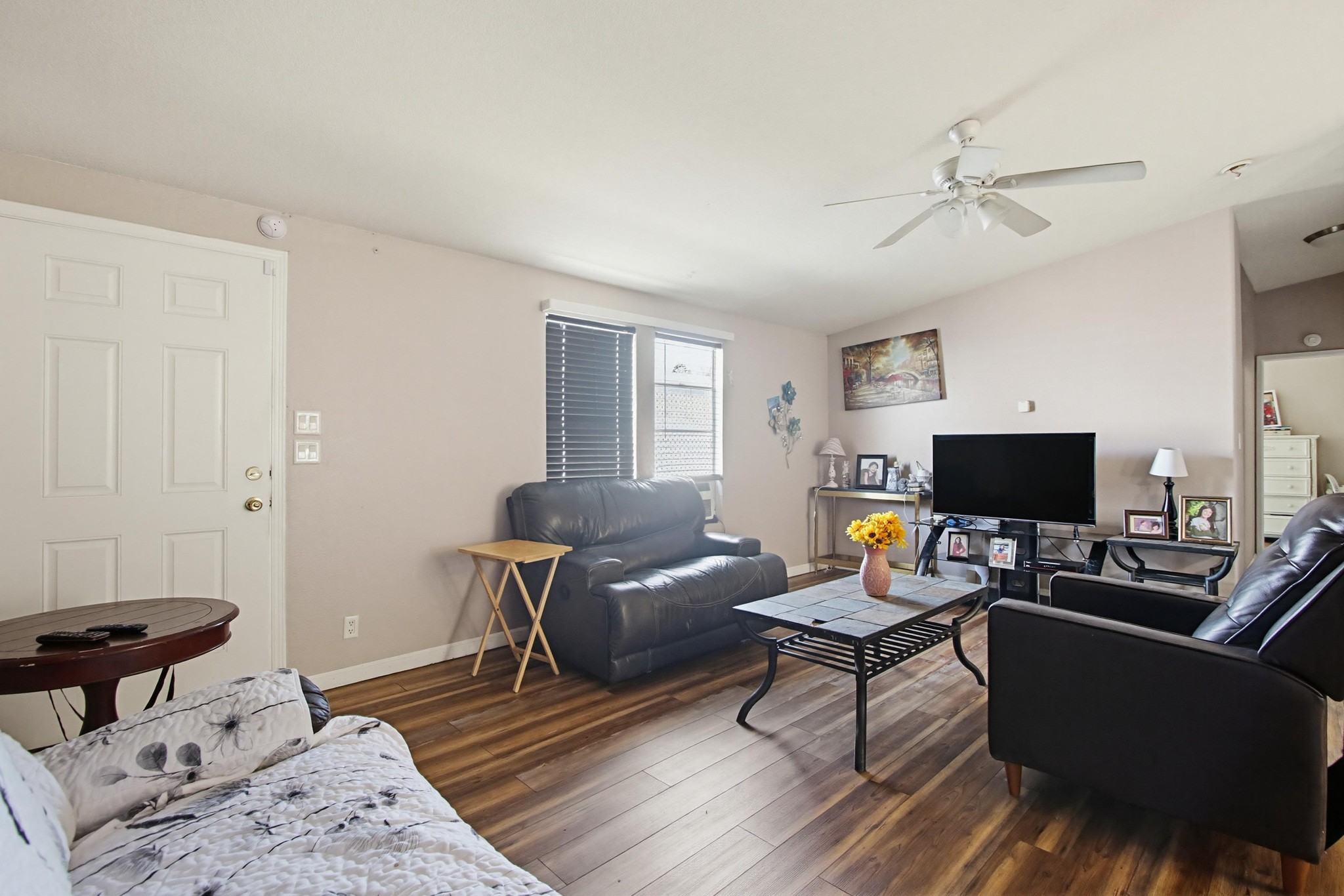 Virtual tour photo 13 of 37 for 255 E Bradley Ave SPC 45