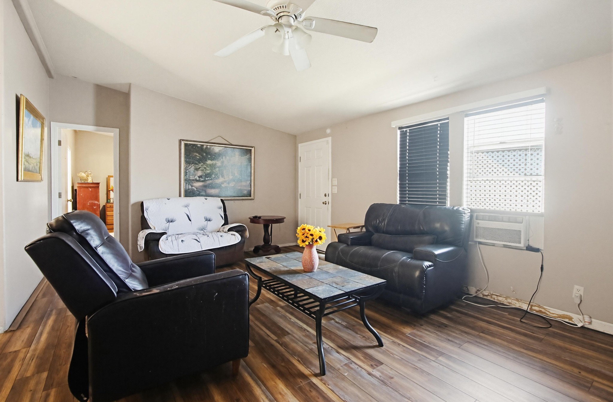 Virtual tour photo 16 of 37 for 255 E Bradley Ave SPC 45