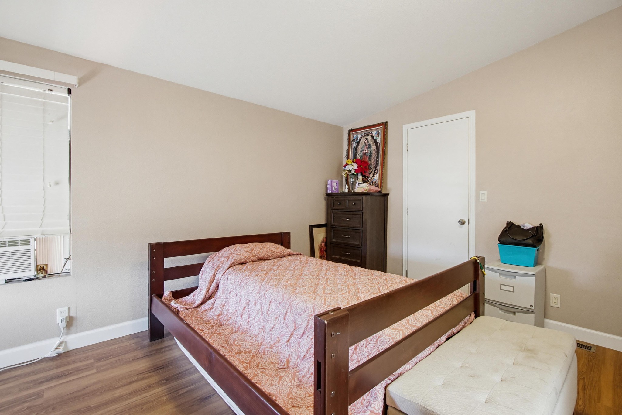 Virtual tour photo 27 of 37 for 255 E Bradley Ave SPC 45