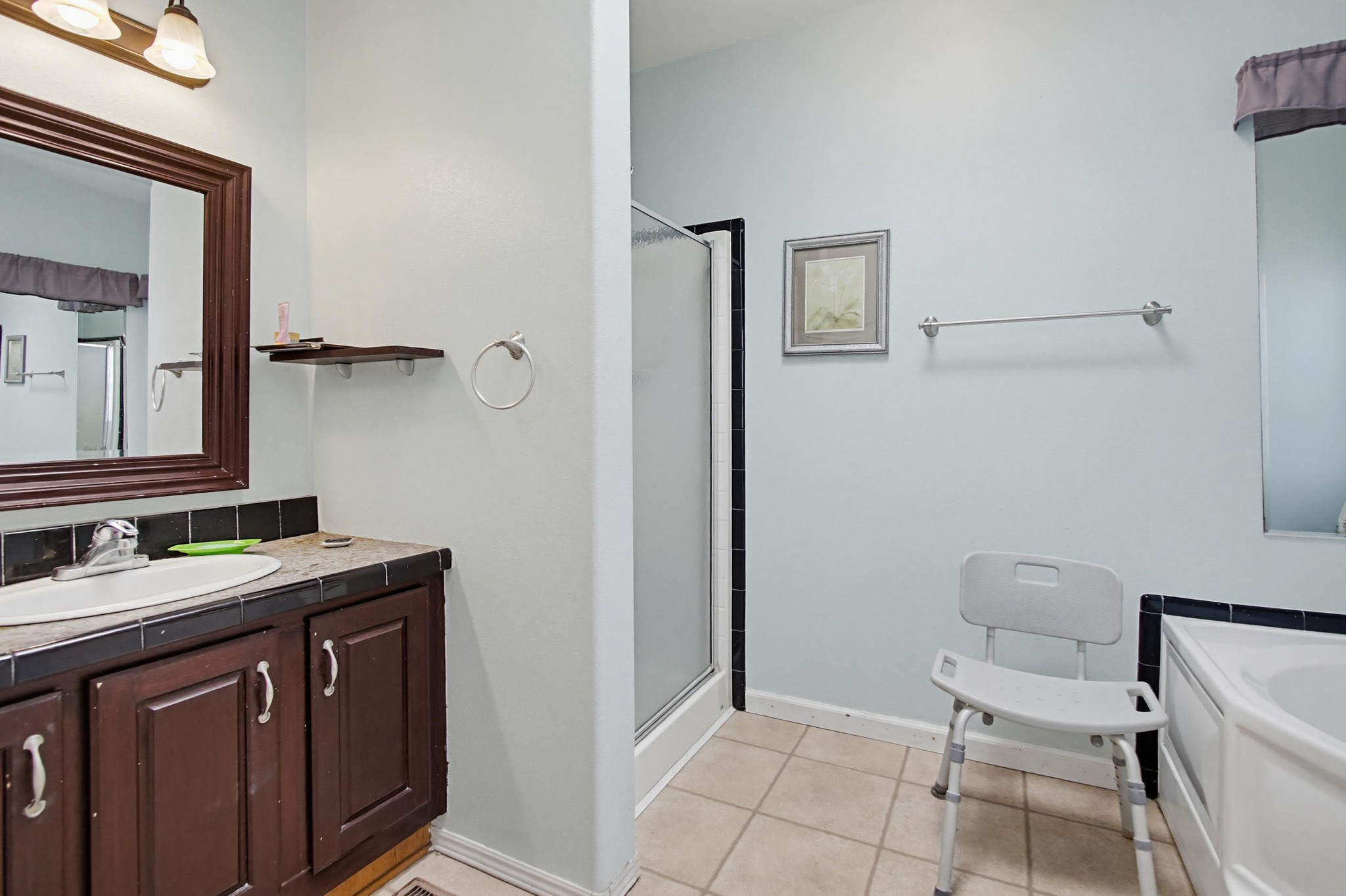 Virtual tour photo 29 of 37 for 255 E Bradley Ave SPC 45