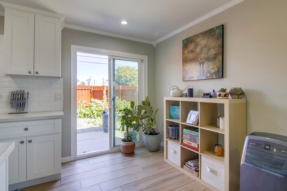 Virtual tour photo 13 of 37 for 2550 Violet St