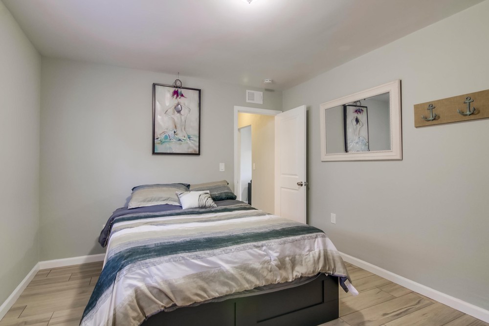 Virtual tour photo 21 of 37 for 2550 Violet St
