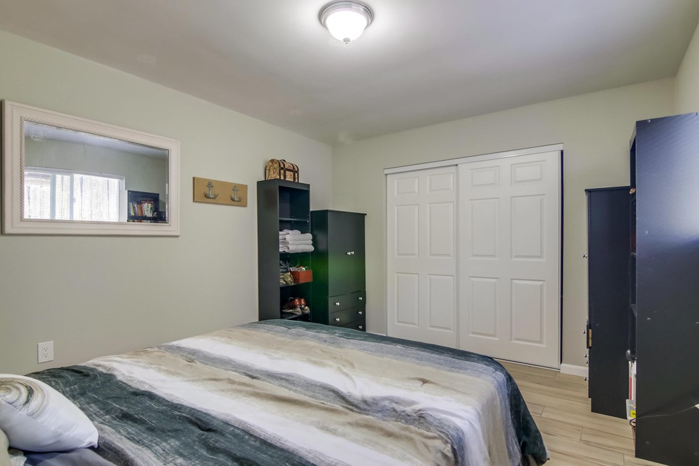 Virtual tour photo 22 of 37 for 2550 Violet St