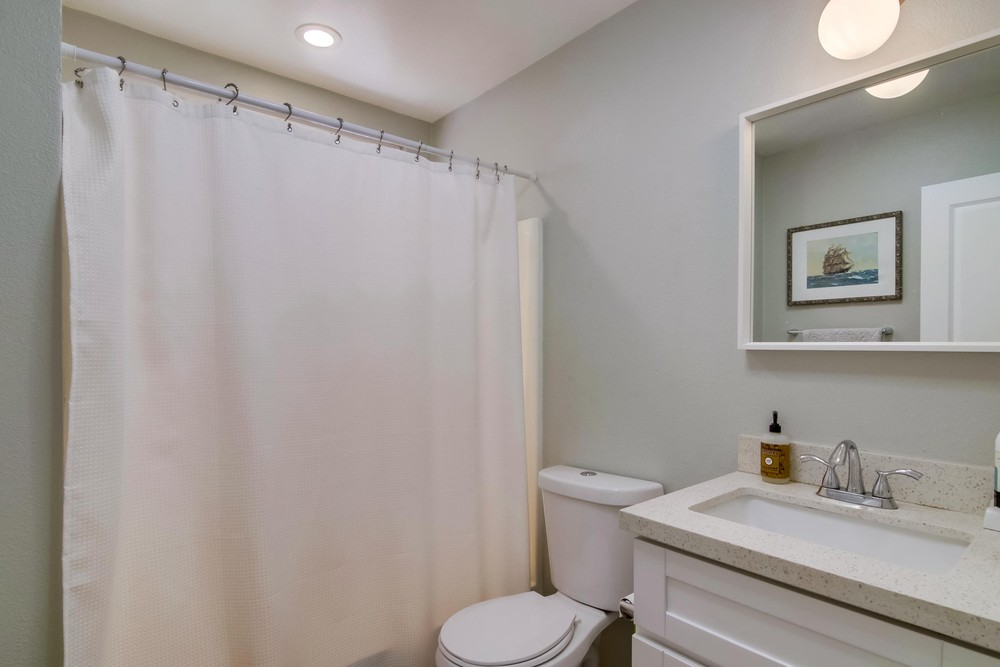 Virtual tour photo 26 of 37 for 2550 Violet St