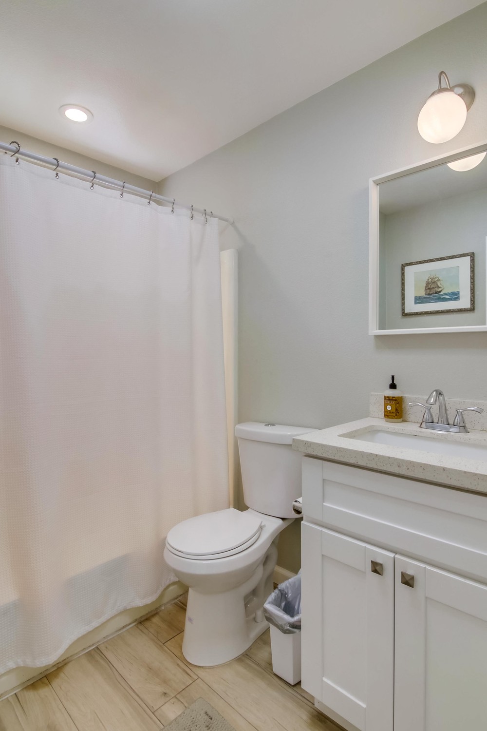 Virtual tour photo 27 of 37 for 2550 Violet St