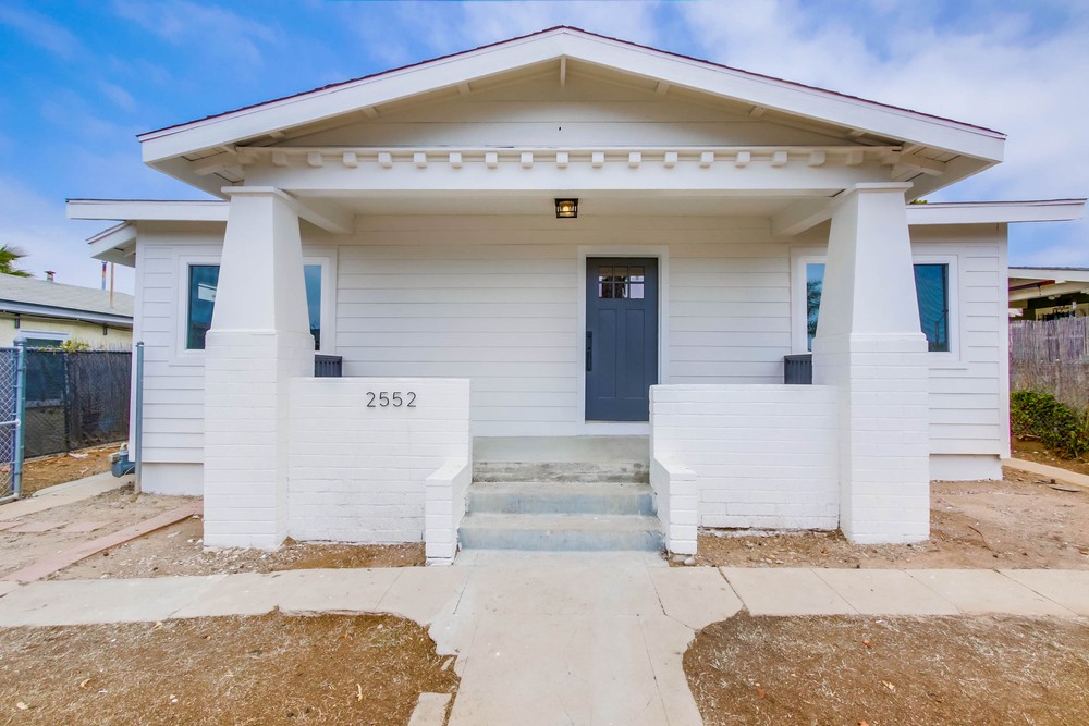 Virtual tour photo 5 of 50 for 2552 B St