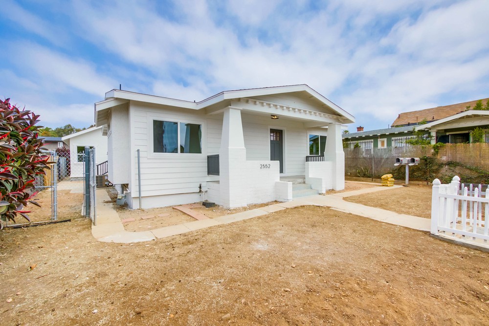 Virtual tour photo 6 of 50 for 2552 B St