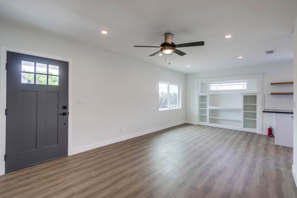 Virtual tour photo 10 of 50 for 2552 B St