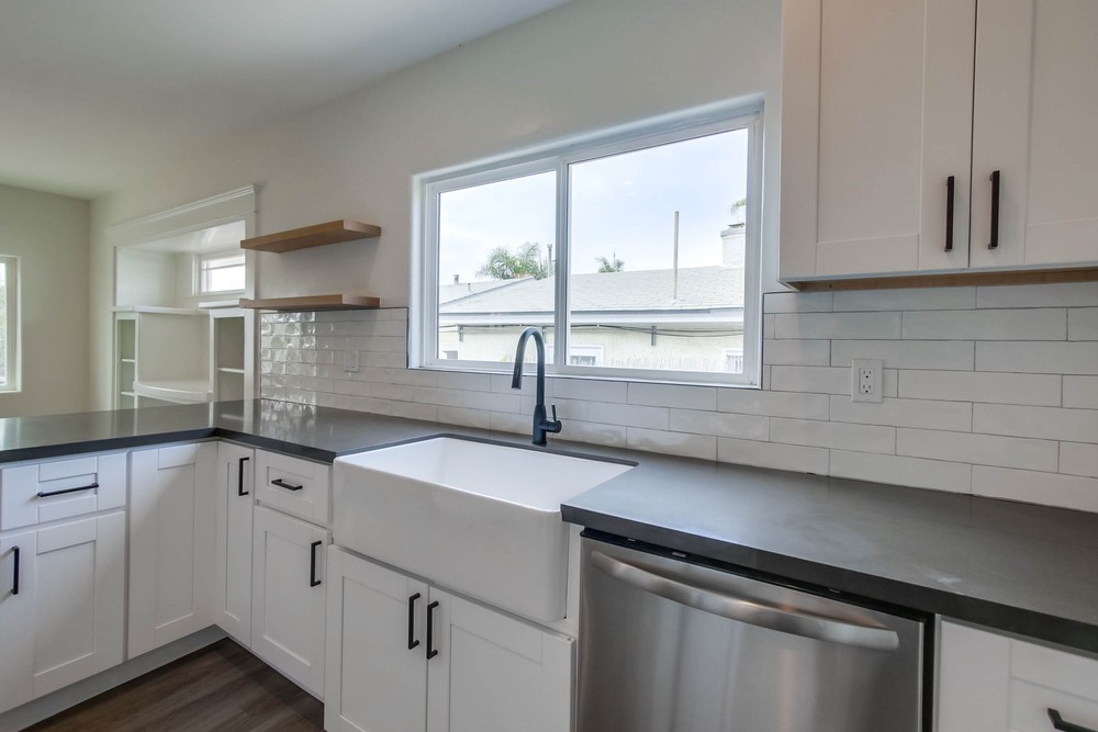 Virtual tour photo 16 of 50 for 2552 B St