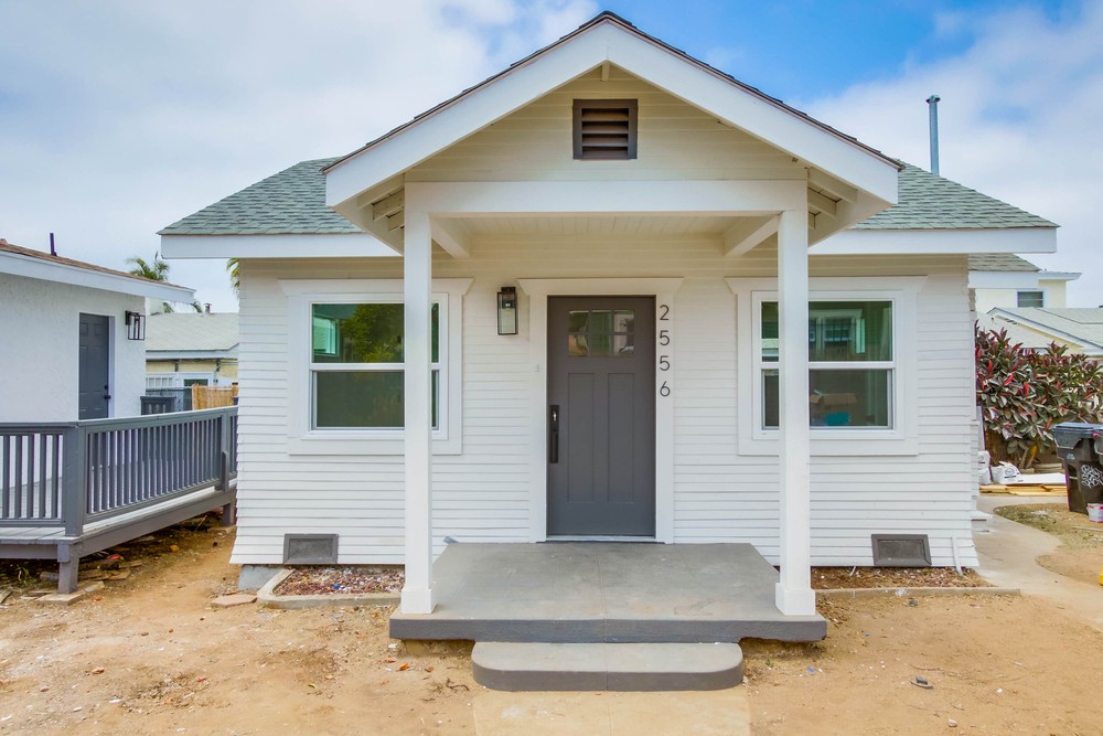Virtual tour photo 37 of 50 for 2552 B St