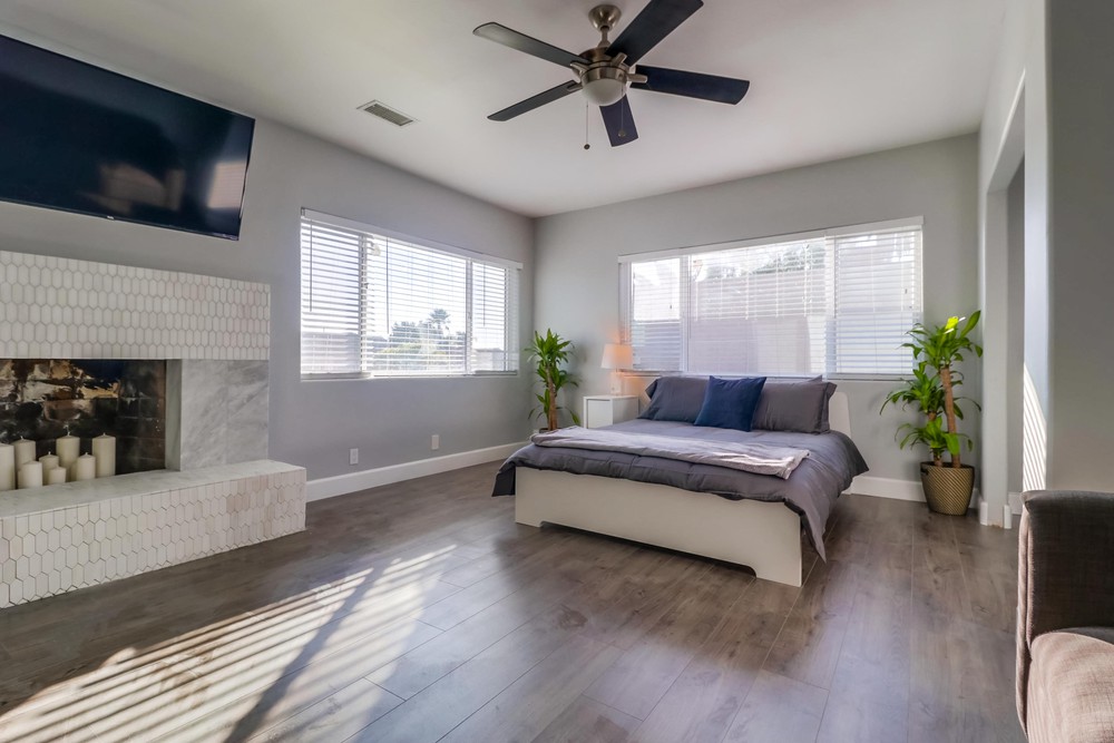 Virtual tour photo 24 of 51 for 2552 K St