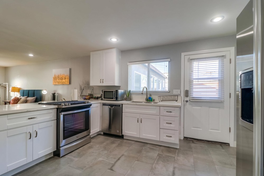 Virtual tour photo 40 of 51 for 2552 K St