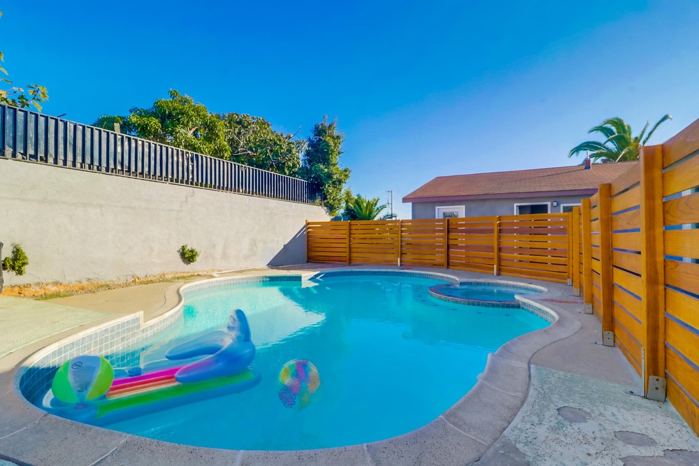 Virtual tour photo 47 of 51 for 2552 K St