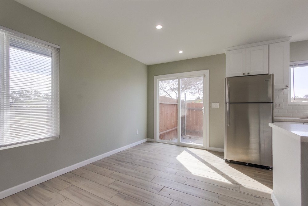Virtual tour photo 14 of 33 for 2552 Violet St