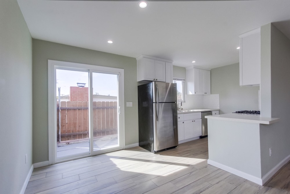 Virtual tour photo 15 of 33 for 2552 Violet St