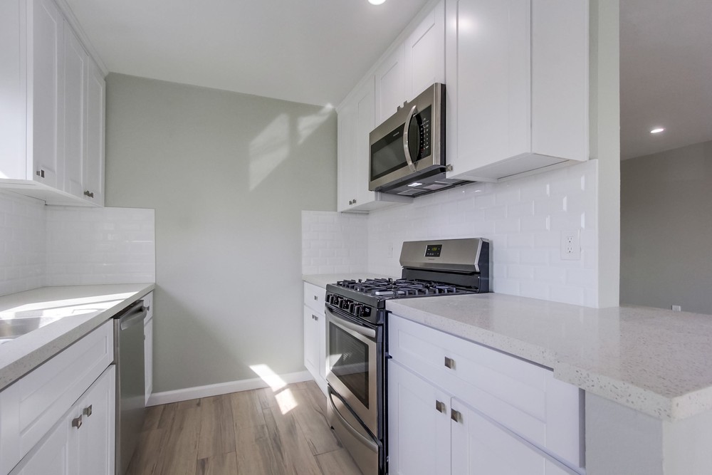 Virtual tour photo 19 of 33 for 2552 Violet St