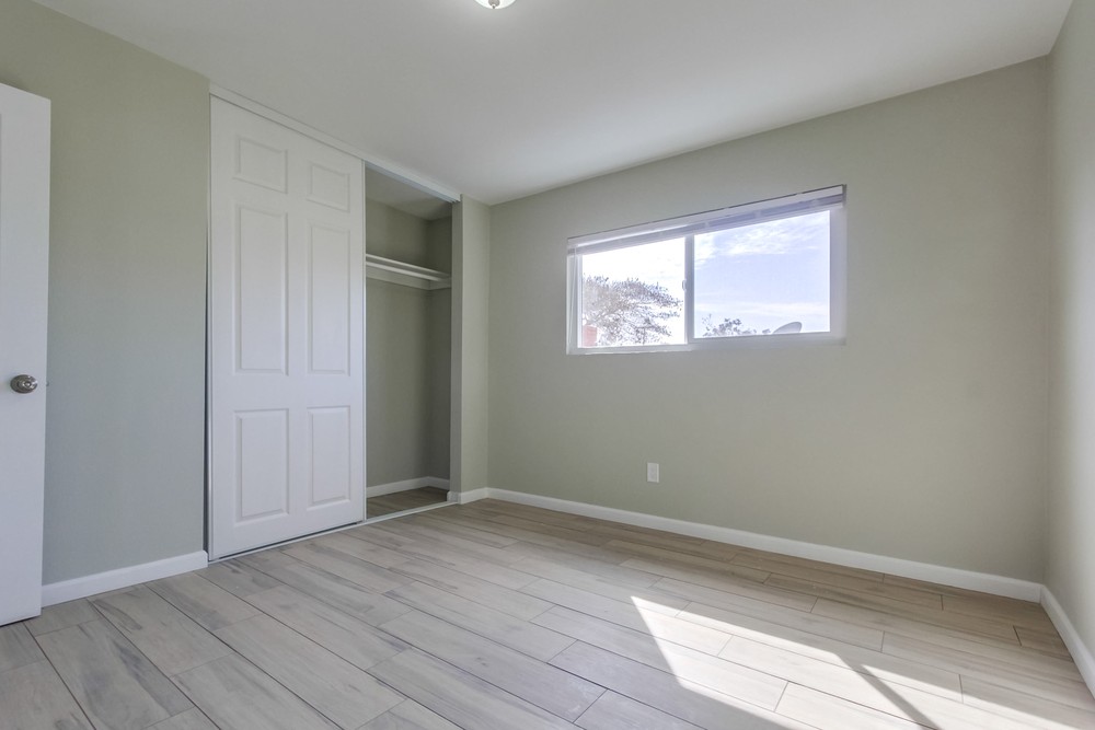 Virtual tour photo 22 of 33 for 2552 Violet St